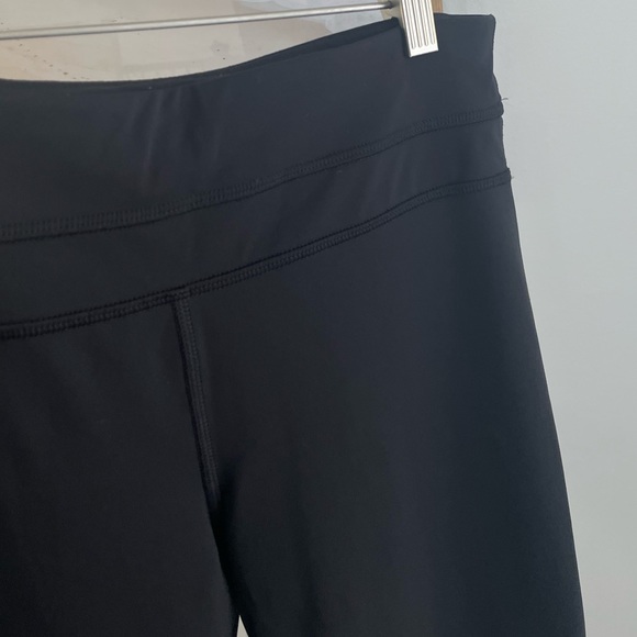 LULULEMON Run Inspire Crop II - Luxtreme + Mesh - Picture 8 of 16